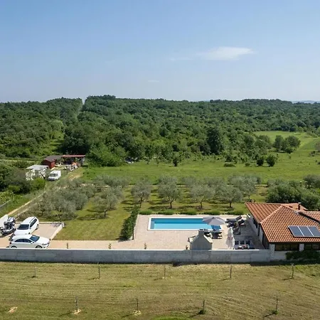 Casa Claudia Villa